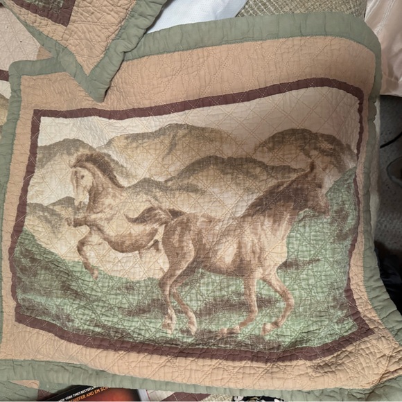 Equestrian bed set